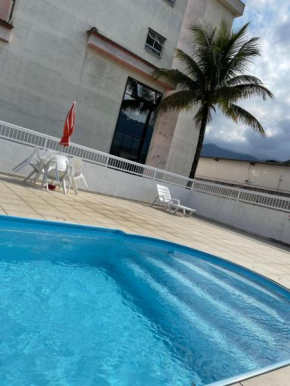 Ubatuba! Sun Way! Piscinas churrasqueira, espaço Sophia!